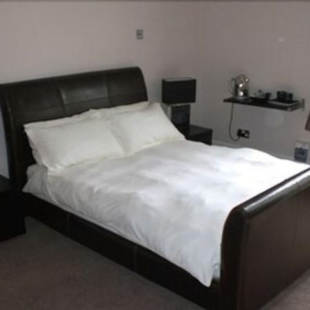 The Amblehurst Hotel Сейл Экстерьер фото